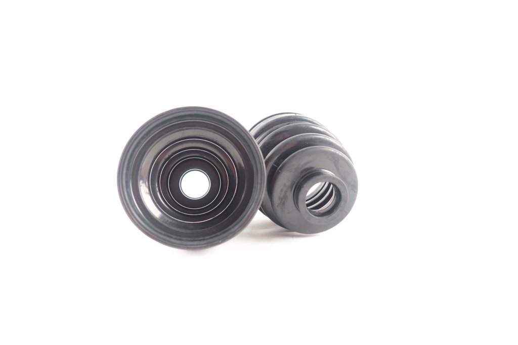 ตองสาม(333) ยางกันฝุ่นเพลาขับใน (รหัส SET 3DB-1542, 3DB-4593 ) ฟอร์ด, มาสด้า, นิสสัน - เรนเจอร์ 4WD, ไฟเตอร์ 4WD, B12 , 1.6 HK-96 3DB-1532