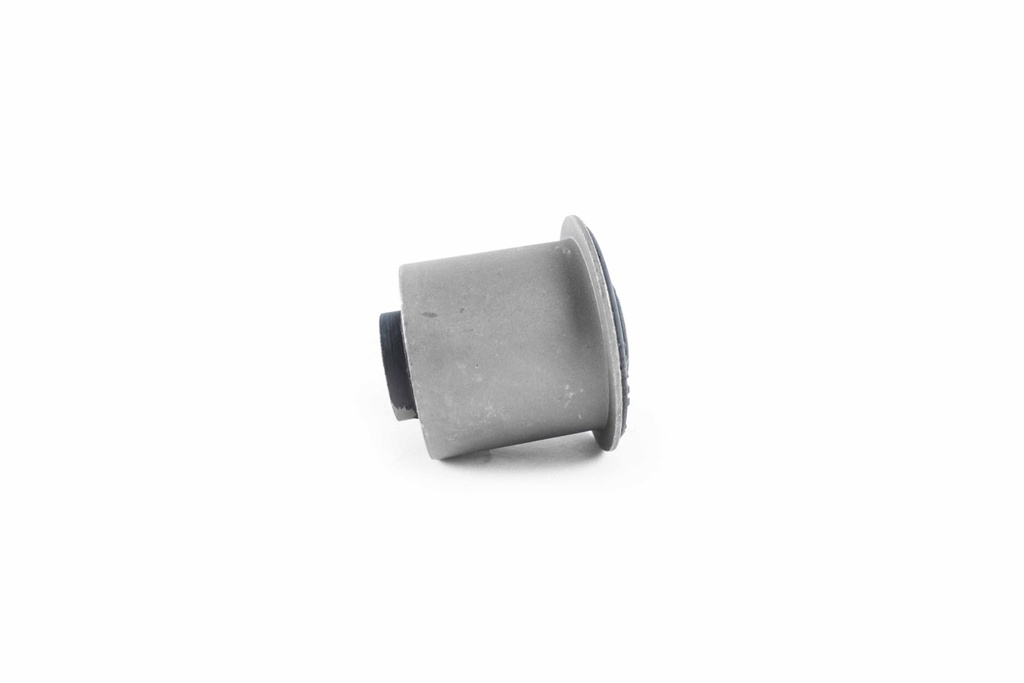ตองสาม(333) บูชปีกนกล่างเล็ก นิสสัน เทียน่า J31  3RB-0087