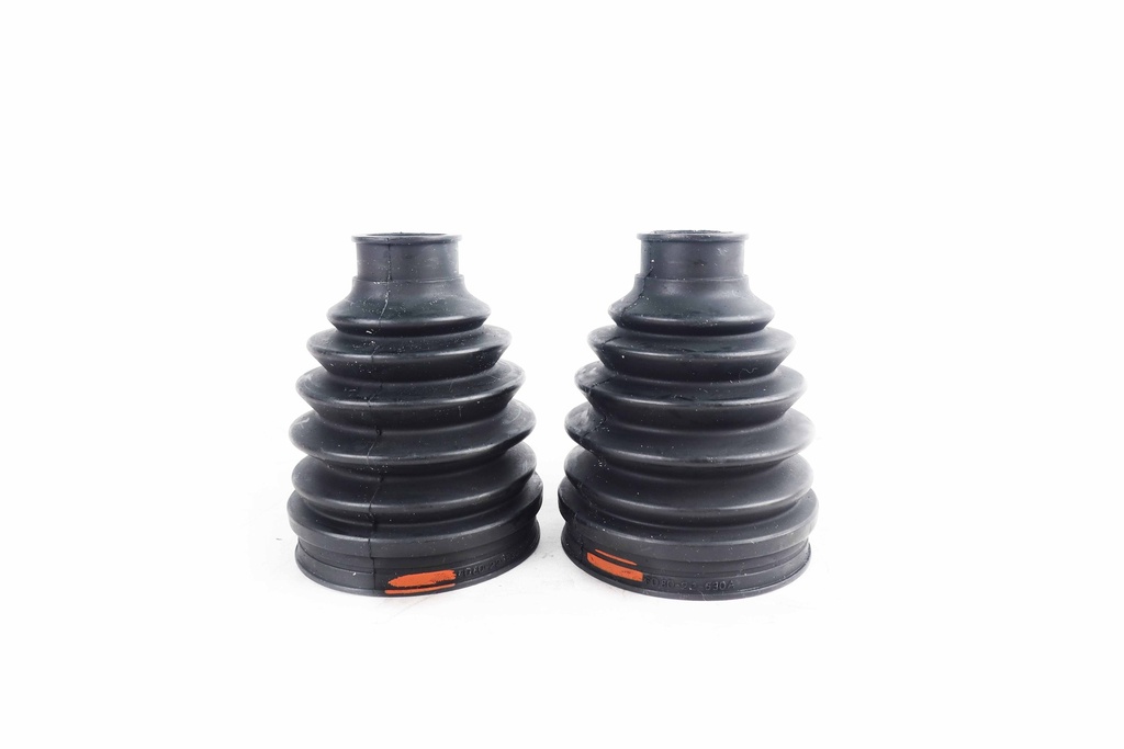 ตองสาม(333) ยางกันฝุ่นเพลาขับนอก  มาสด้า 2 (MT) HKFD80-22-530A 3DB-1801-MT