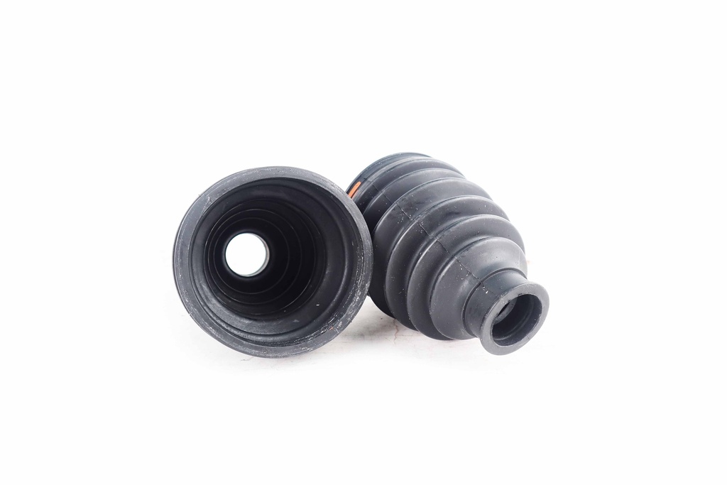 ตองสาม(333) ยางกันฝุ่นเพลาขับนอก  มาสด้า 2 (MT) HKFD80-22-530A 3DB-1801-MT